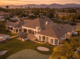 Barrel Crest by AvantStay Hillside Estate Resort Pool Putting Green Near Lake Poway Golf Sleeps 20, hotel em Poway