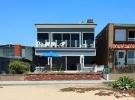 1023 E Balboa B - Beachfront with Balboa Pier View home