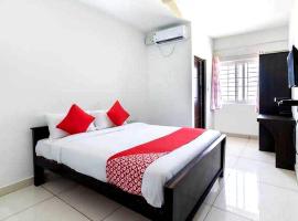 OYO Thakur Guest House, hotel di Moradabad
