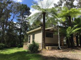 Emerald Creek Cottages, cabin sa Emerald