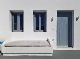 Pyrgos Trilogy Boutique Houses - Oinos