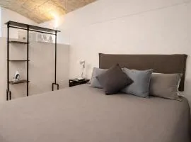 Bari LandLord 31- Old Town Apartment