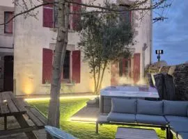 Grande maison de ville entre terre et mer avec Jacuzzi