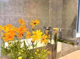 PALM Minh Chau Hotel