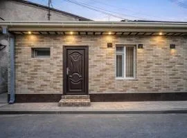 Via Samarkand Boulevard