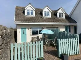 Sea dream lodge -coastal location/sea views/self-contained