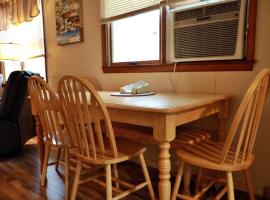 Oxford Cottage: Cape May Point şehrinde bir otel