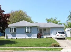 Pet Friendly, Walk To Beach