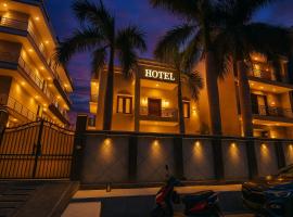 Hotel Oxygen Inn-Noida Sector 51, hotel i Noida
