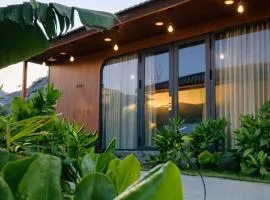 Melaka Hồ Tràm - Beachside Bungalows & Nature Retreat