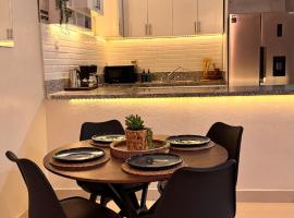 3-Bedroom Apartment, 20 Minutes from AILA and Zona Colonial: Santo Domingo şehrinde bir otel