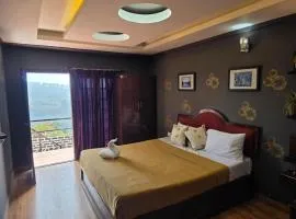Syntilla Nakshatra Kodai Gate - Main Road near Lake, Best Budget Stay in Kodaikanal