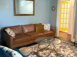 Stars Hollow House - 14 Day Stay Minimum