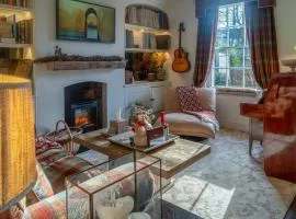 Central Georgian Townhouse Free Parking