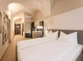 Aparthotel Lavilo City Center
