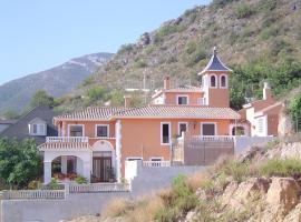 Viesnīca ar autostāvvietu Casa Rural La Torreta pilsētā Corbera de Alcira