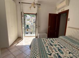 Casa Carpino Amalfi Centro, hotel a Amalfi