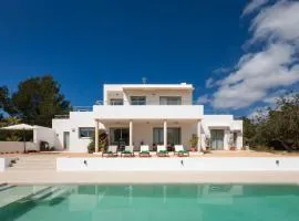 Villa Es Redo-Spacious & Relax