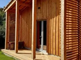 Cocoon de bois entre Ville et Nature avec parking