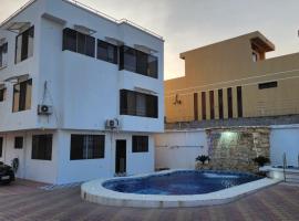 Casa en General Villamil Playas: Playas şehrinde bir otel