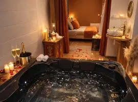 Suite Sahara - Jacuzzi & Sauna Privatif