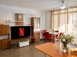 Sunny Terrace Apartament Pool 2 min Beach Central