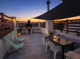 Blue House Calafell, hotel em Calafell