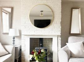 Modern Cottage in Needham Market: Needham Market şehrinde bir otel