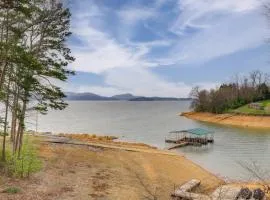 Dock, Deck and Views Cherokee Lake Retreat!