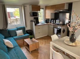 Mobil home n 291 camping Siblu 4 étoiles, hotel a Lattes