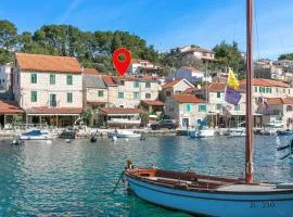 Seaside holiday house Maslinica, Solta - 23838