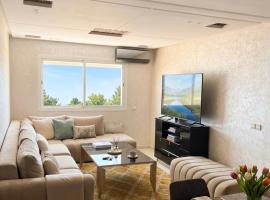APPARTEMENT DE LUXE MEUBLE CENTRE VILLE KENITRA, ξενοδοχείο σε Kenitra
