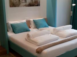 Bed aan zee Kabine7, отель типа «постель и завтрак» в городе Коксейде