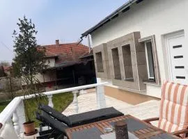 Ladislaus Garden Suites