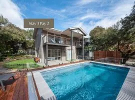 Gawalla Escape with Pool in Rye