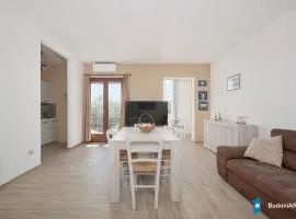 Trilo 350m dalla spiaggia vista mare budoniaffitti