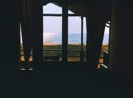 Mia's beach resort goa