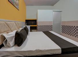 Hotel O Moon Star Residency, хотел в Газиабад
