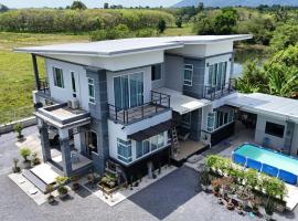 Home Valot Bed and Breakfast, hotel v mestu Lan Saka