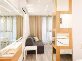Renovated Studio in the Action 2