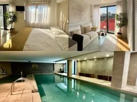 Modern Luxury Studio at Forbes with Indoor Pool & Gym