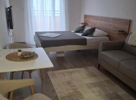 Studio Koral, hotel v mestu Ruma