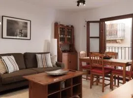 LETS HOLIDAYS Centric apartment with parking Tossa