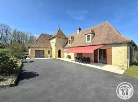 Maison spacieuse, parking - 6 pers. - FR-1-616-567
