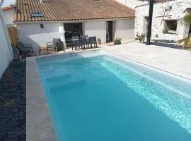 Gite maison Simon 30' Puy du Fo climatisé
