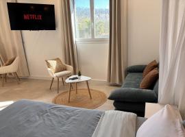 Le cocon près d'Albi, Hotel in Saint-Grégoire