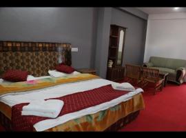 Hotel Sangla Retreat: Sāngla şehrinde bir otel