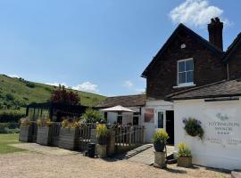 Tottington Manor Hotel，Henfield的飯店