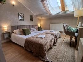 KRK stop near airport, Hotel in Cholerzyn