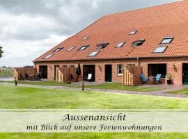 Ferienwohnung Frieda - Gulfhof nahe Greetsiel mit Sauna, Garten & 3 Schlafzimmern
